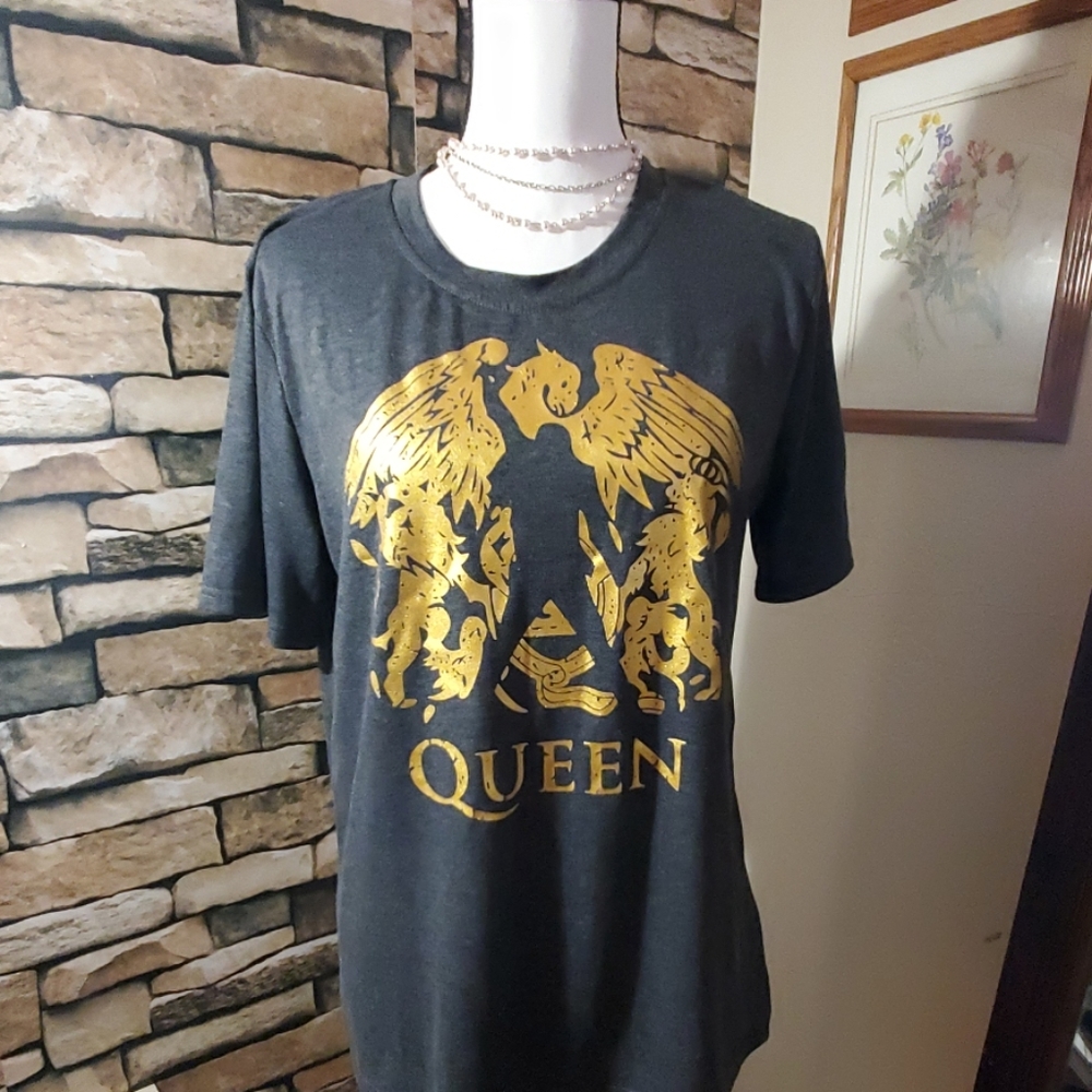 QUEEN Band women's tshirt